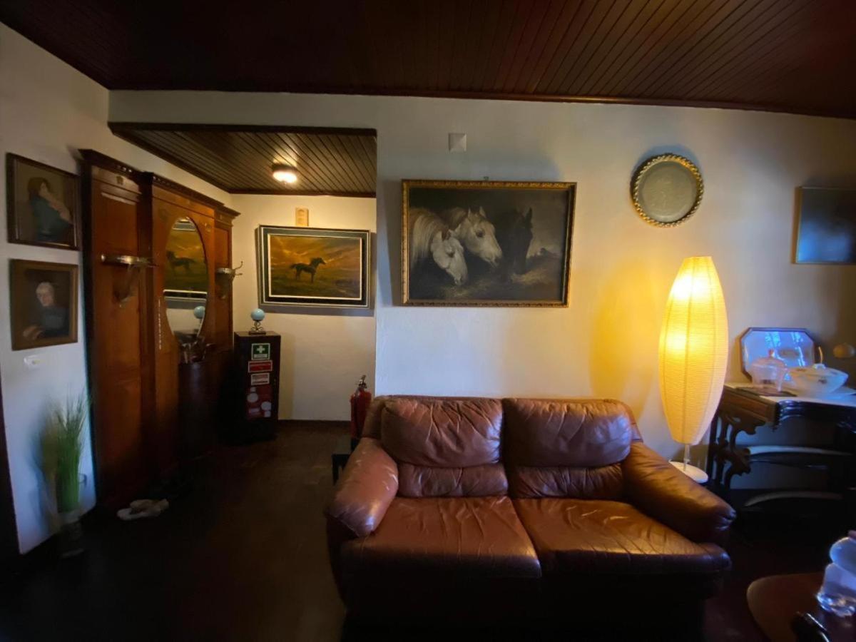 Suites Pinto Coelho คานีโซ ภายนอก รูปภาพ